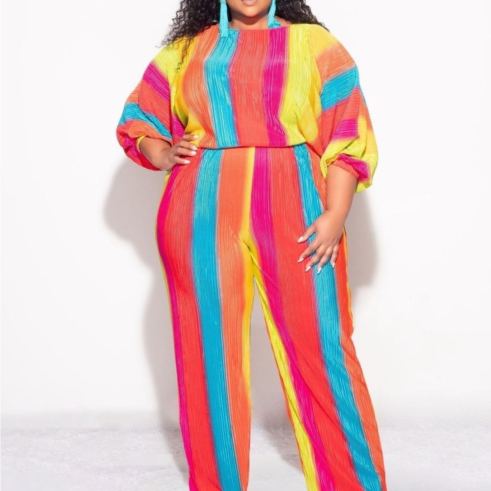 Two piece set